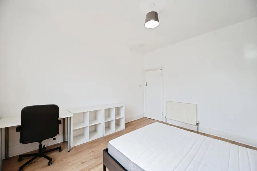 Shaftesbury Road, Southsea, PO5, photo 4