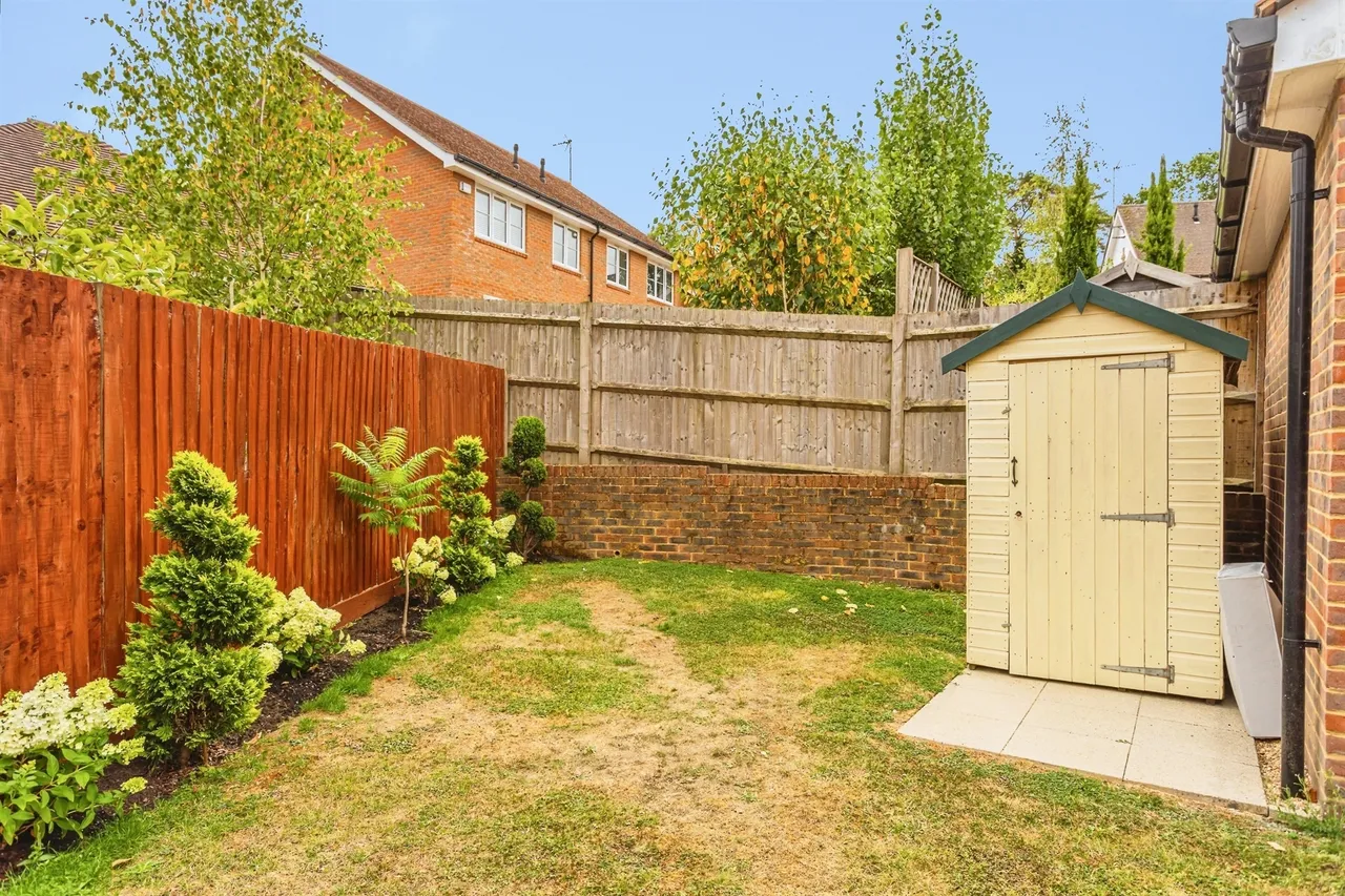 Mill Rose Way, Burgess Hill, RH15, photo 25