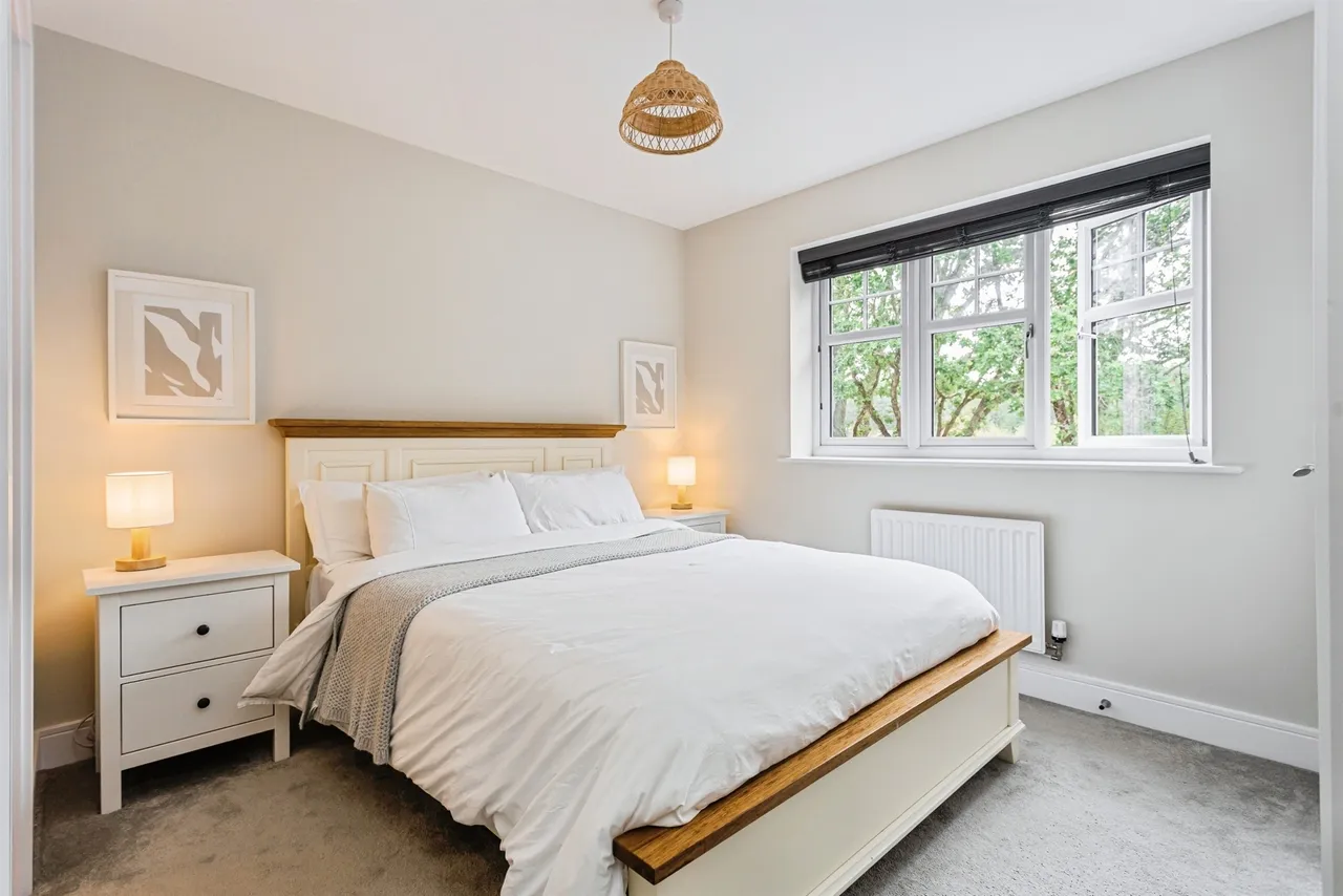 Mill Rose Way, Burgess Hill, RH15, photo 8