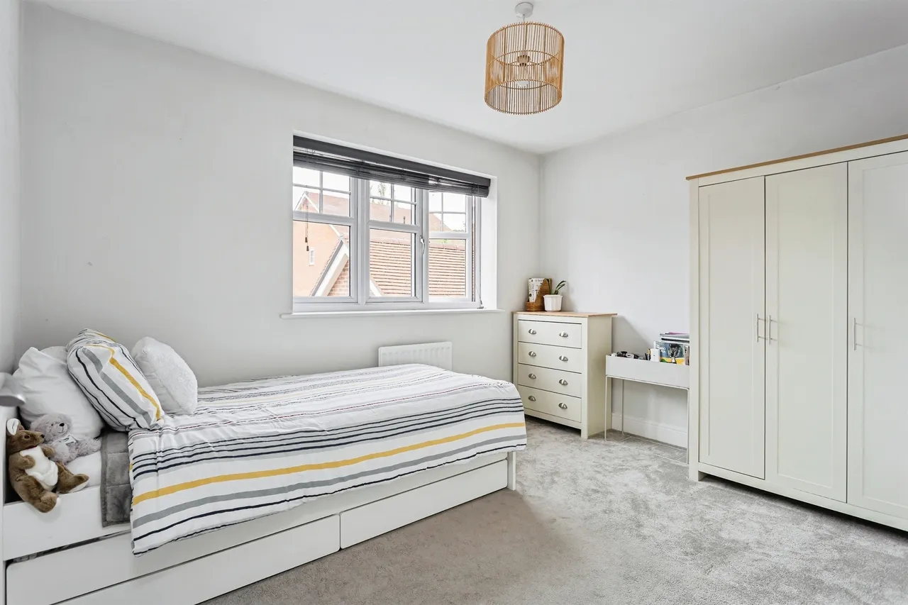 Mill Rose Way, Burgess Hill, RH15, photo 9