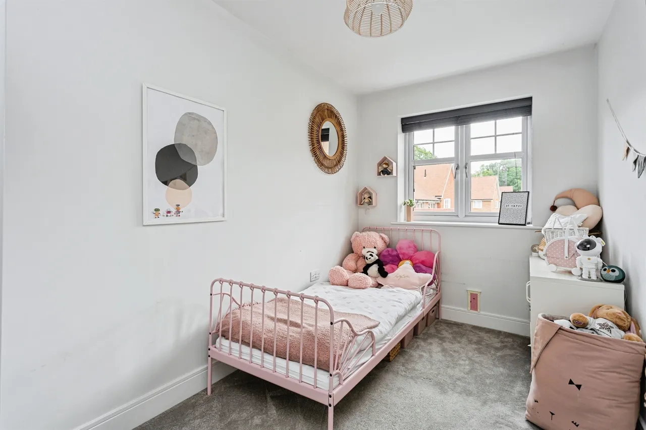 Mill Rose Way, Burgess Hill, RH15, photo 10