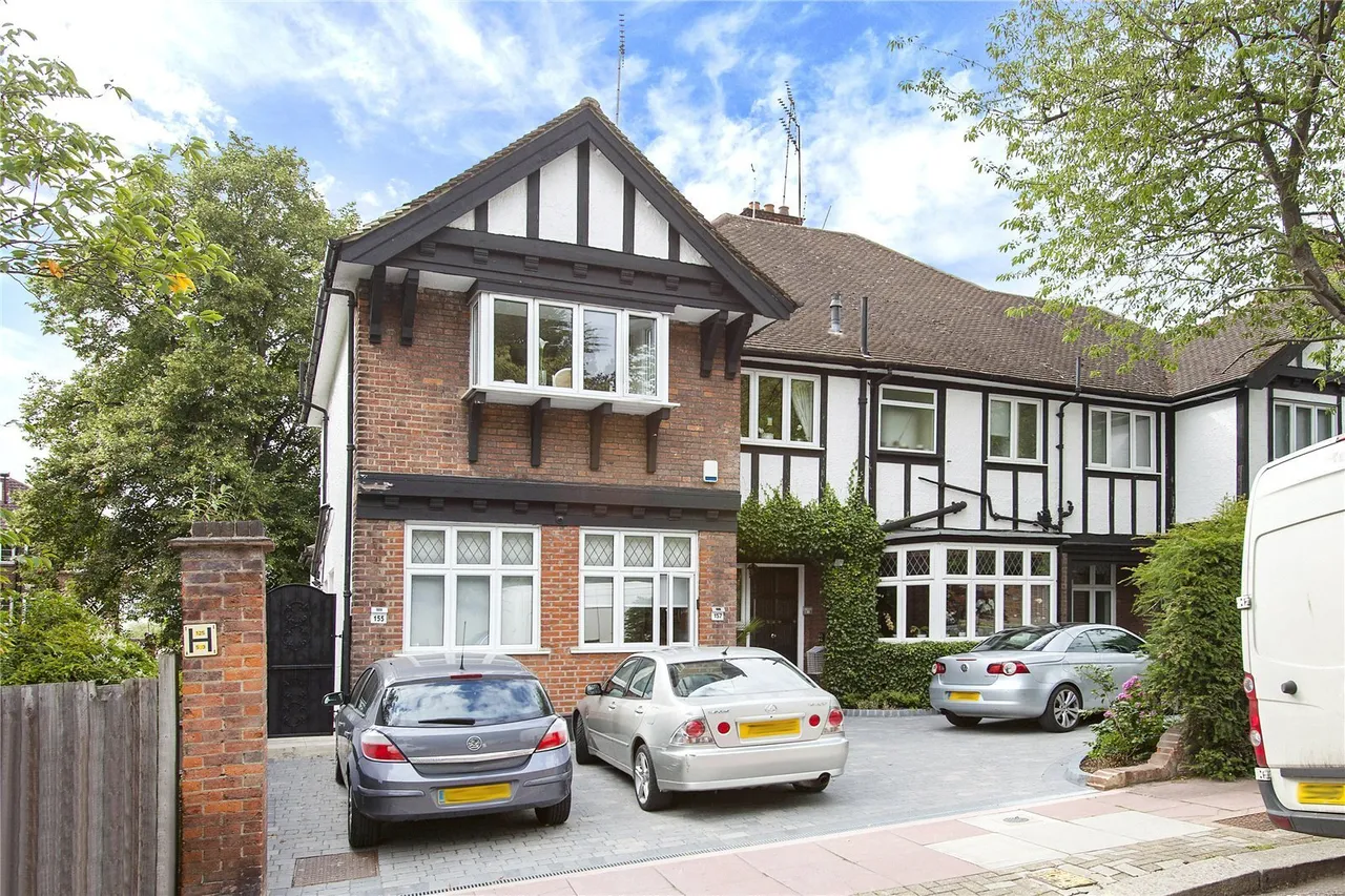 West Heath Road, London, NW3, photo 6