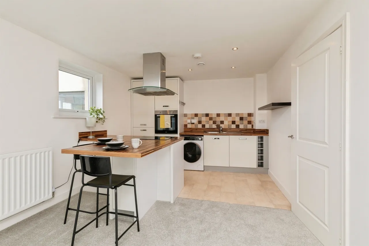 Long Down Avenue, Cheswick Village, BS16, photo 5