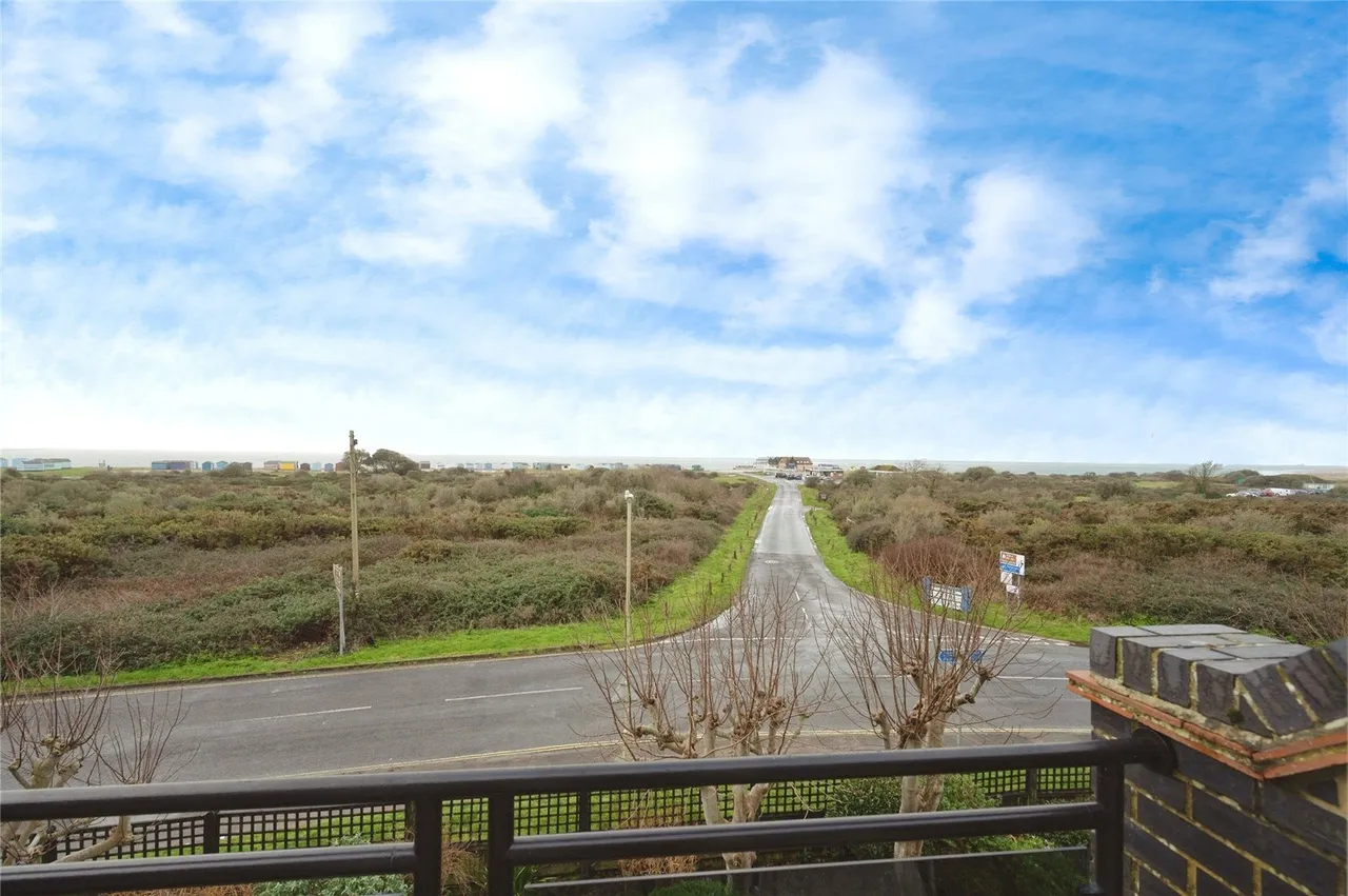 Sea Front, Hayling Island, PO11, photo 22