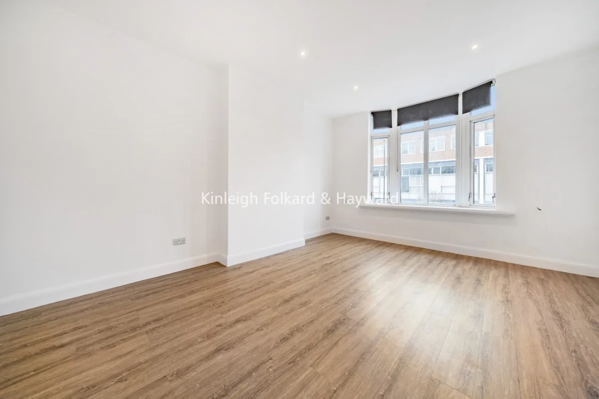 3 bed flat to rent, London Road, Bromley, BR1