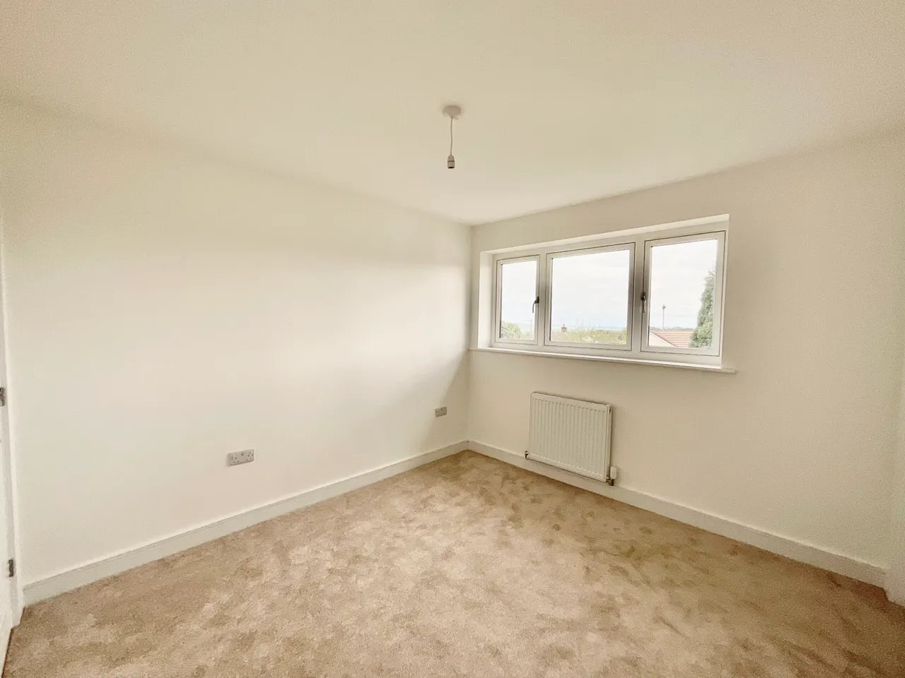 Heather Crescent, Stoke-On-Trent, ST3, photo 13