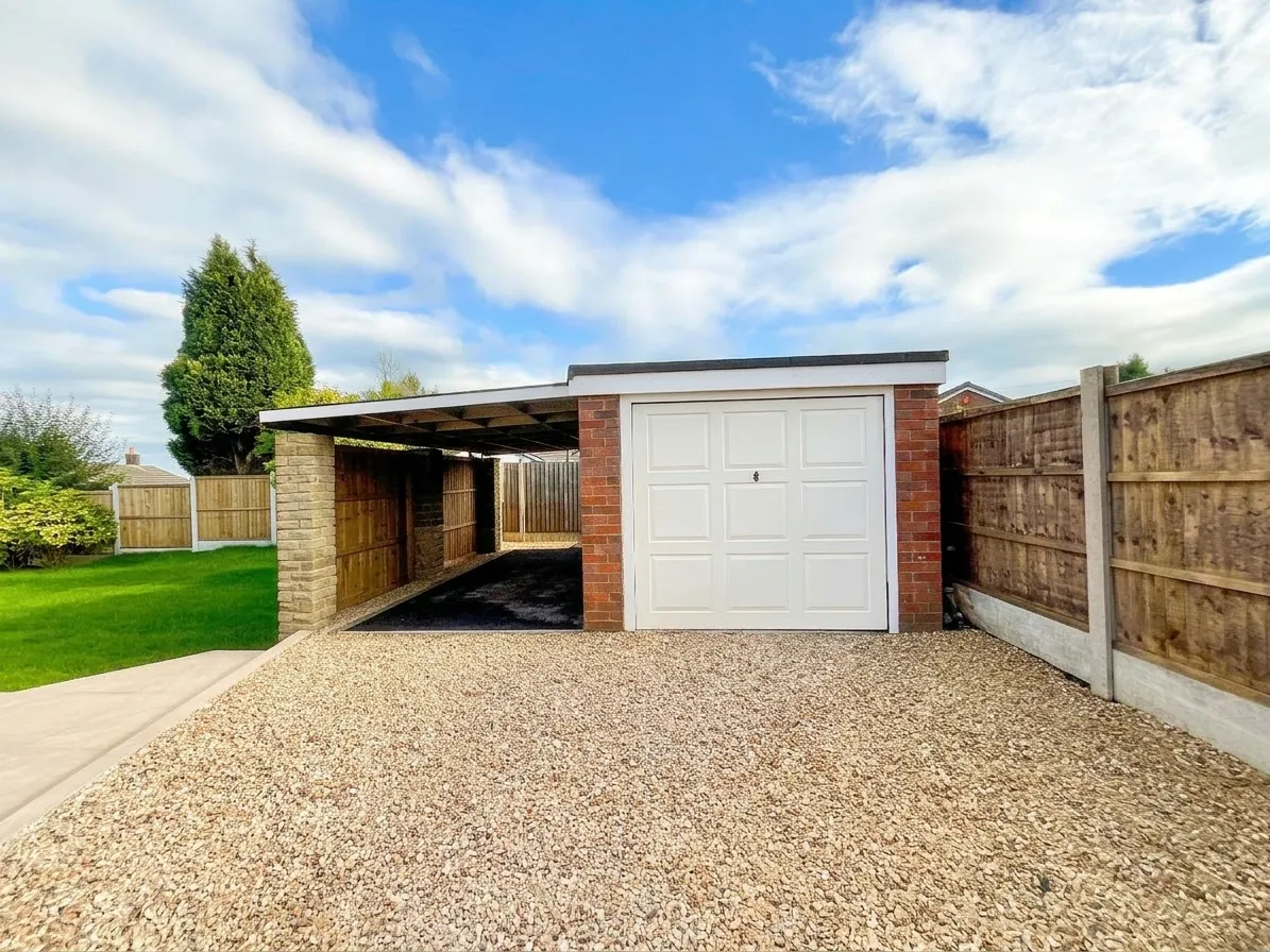Heather Crescent, Stoke-On-Trent, ST3, photo 40
