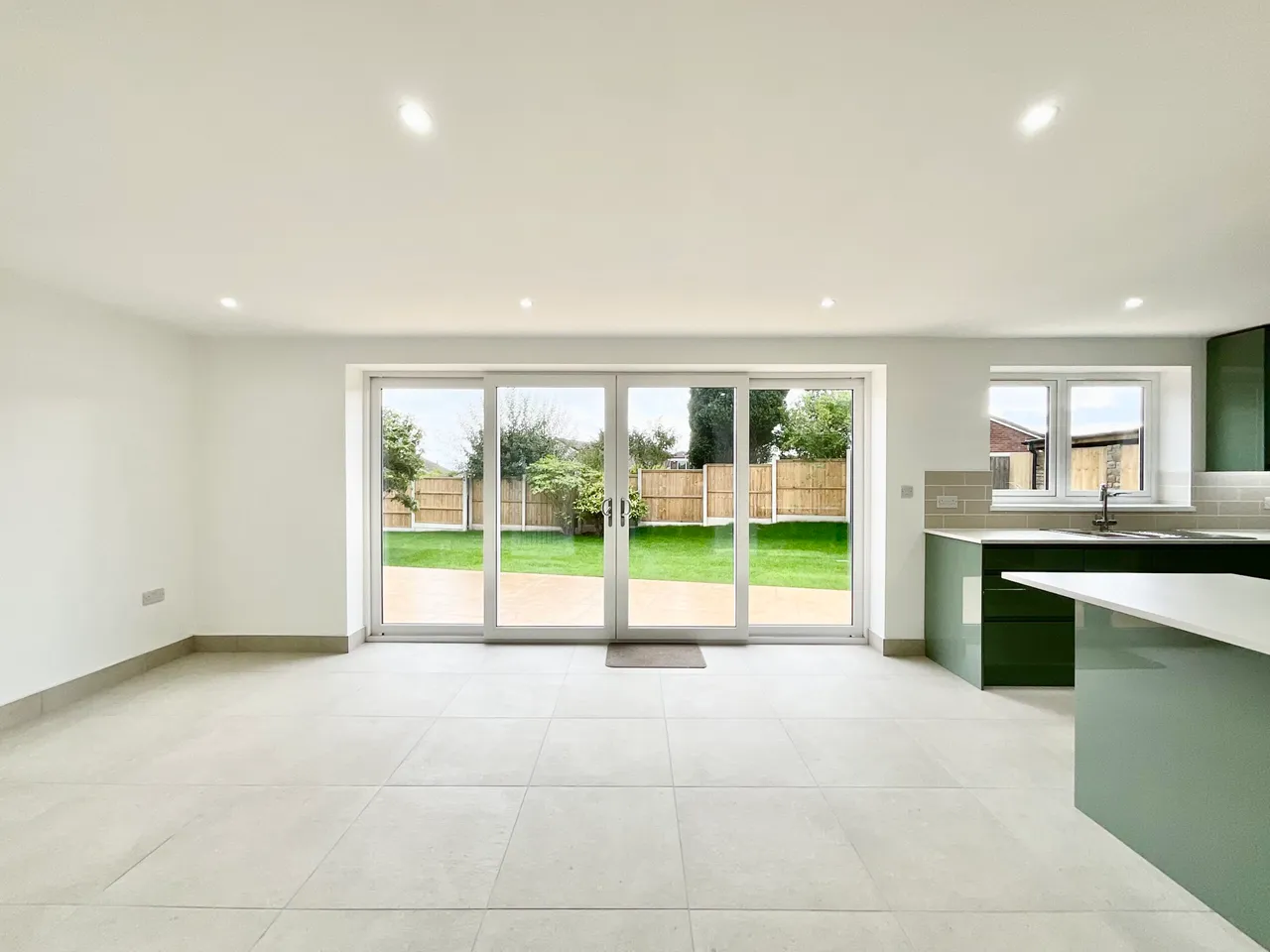 Heather Crescent, Stoke-On-Trent, ST3, photo 5