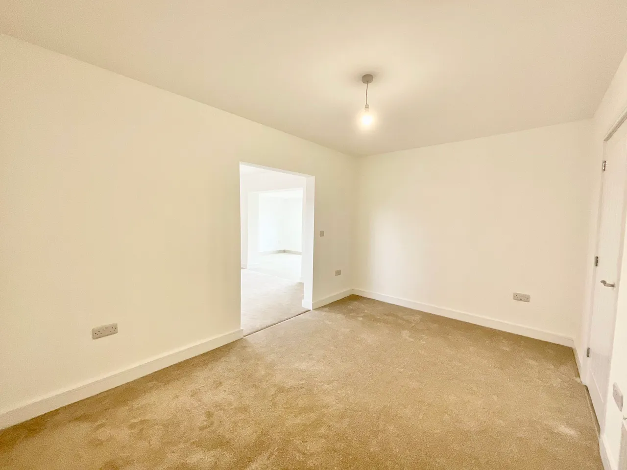 Heather Crescent, Stoke-On-Trent, ST3, photo 9