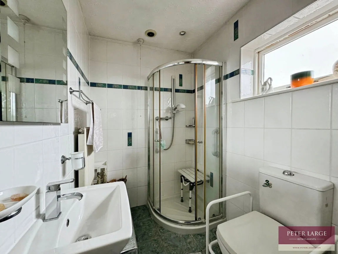 Bryn Coed, St. Asaph, Denbighshire, LL17 0DQ, photo 12