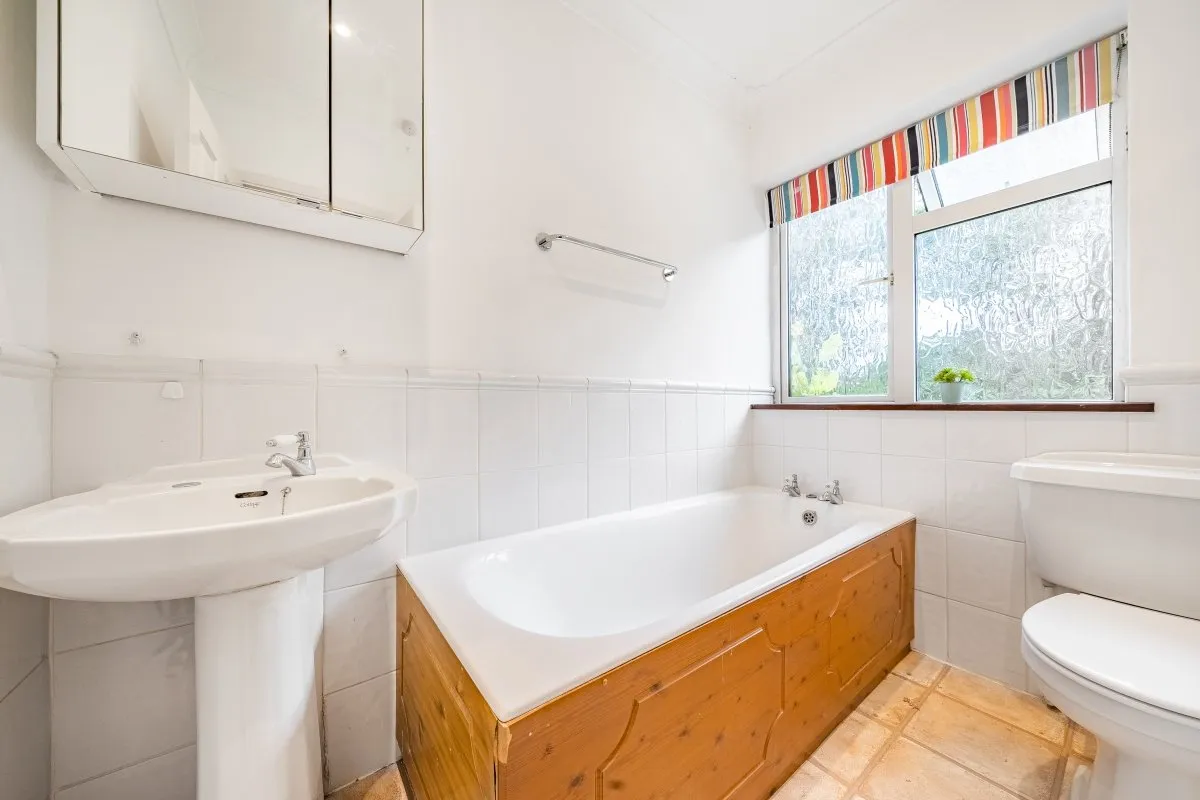 Keswick Avenue, Kingston Vale, London, SW15, photo 8