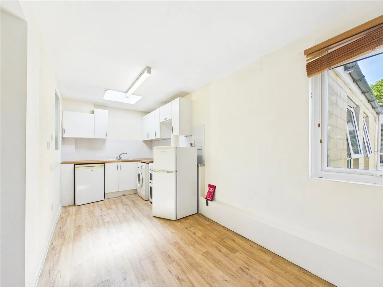 Overnhill Road, Downend, BS16, photo 7