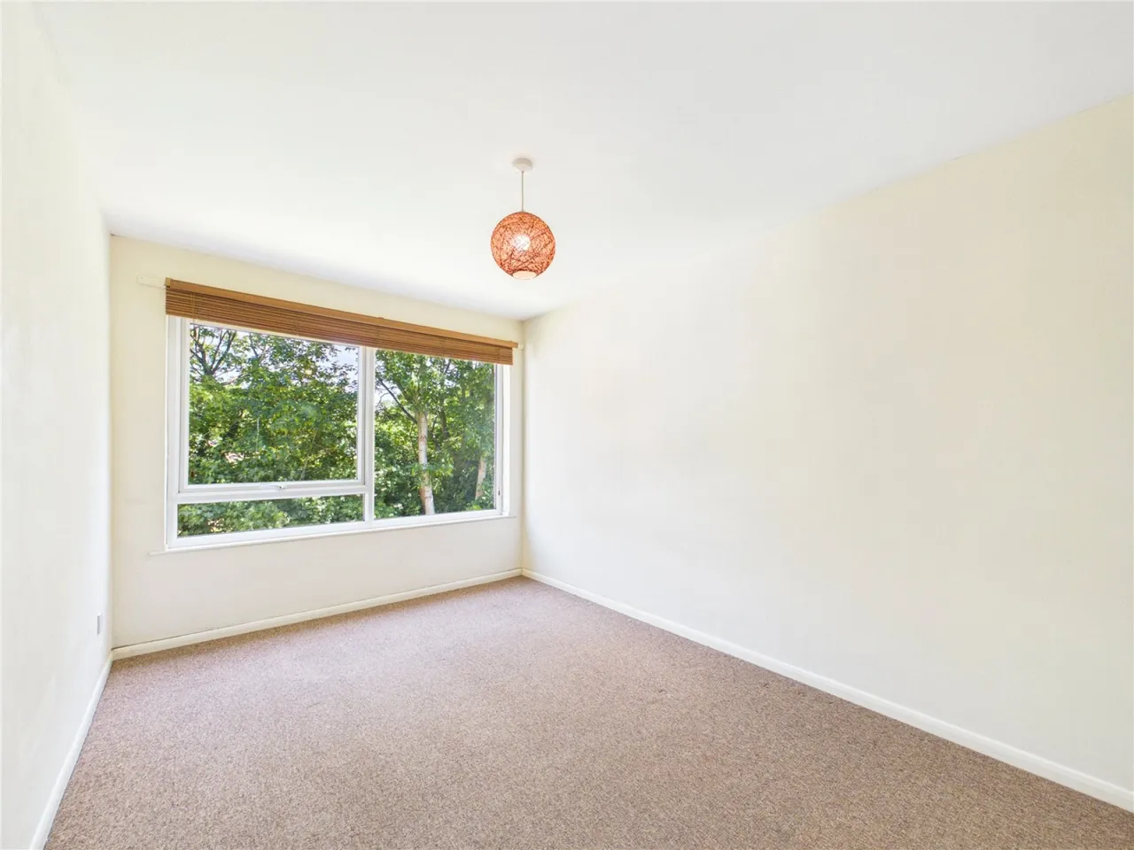 Overnhill Road, Downend, BS16, photo 9