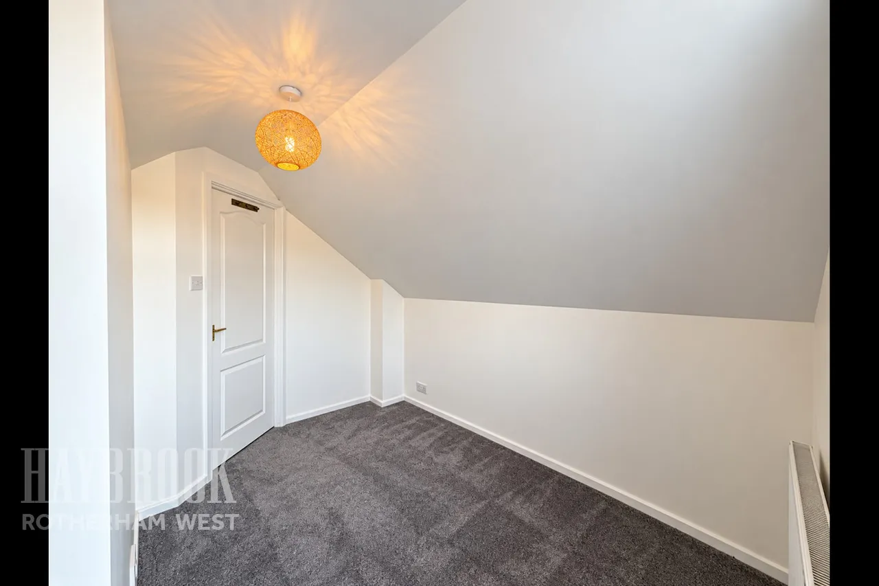 Crane Drive, Rotherham, photo 15