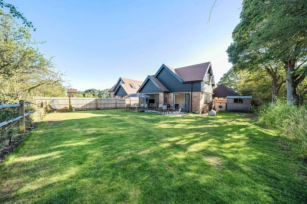 Merlin Drive, Edenbridge, TN8, photo 21