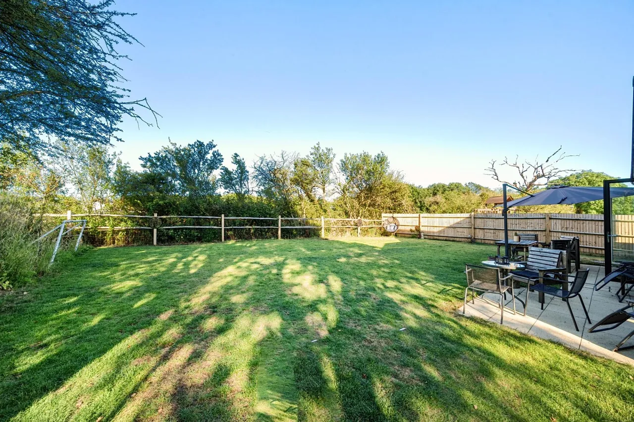 Merlin Drive, Edenbridge, TN8, photo 20