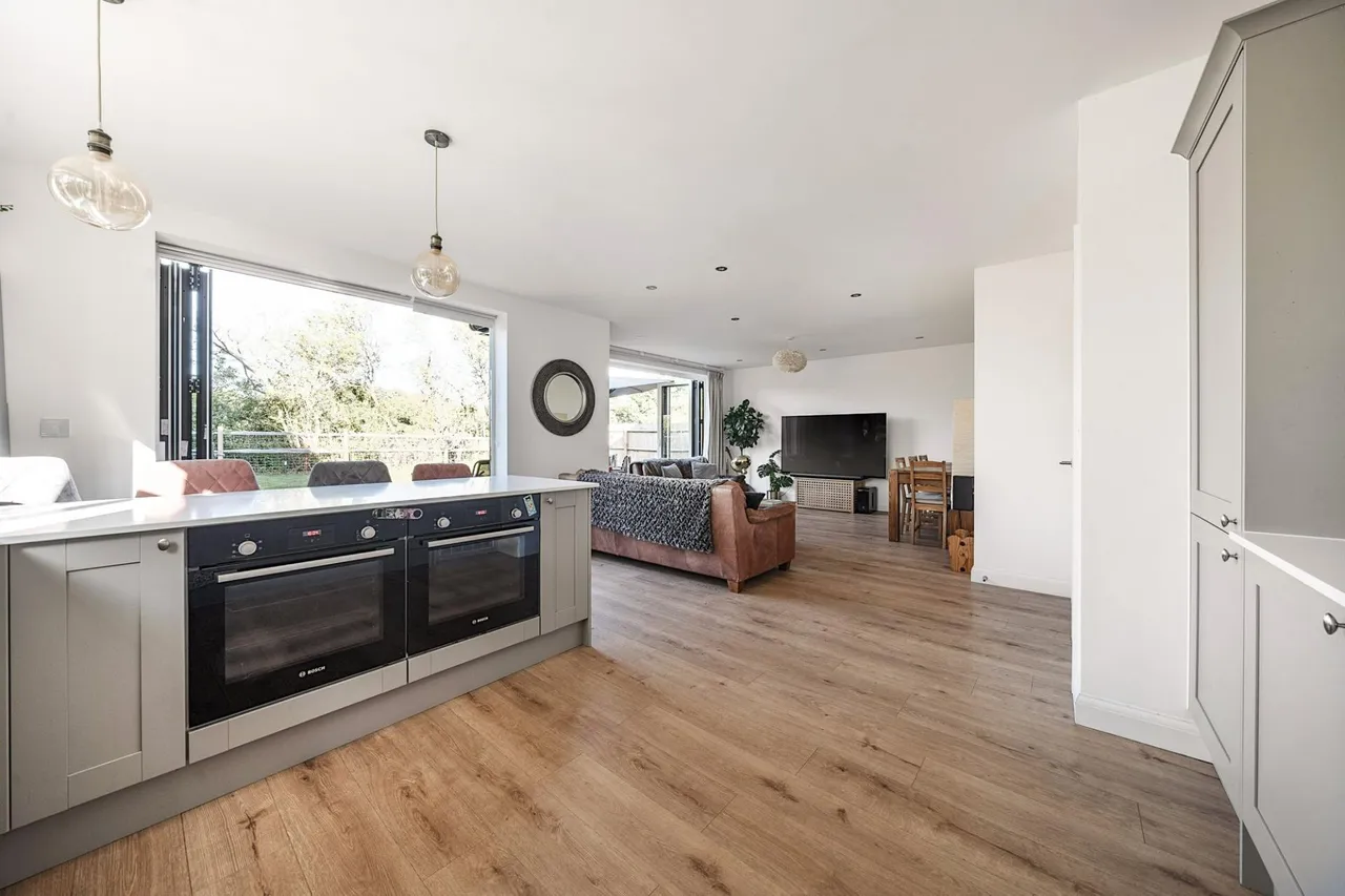 Merlin Drive, Edenbridge, TN8, photo 4