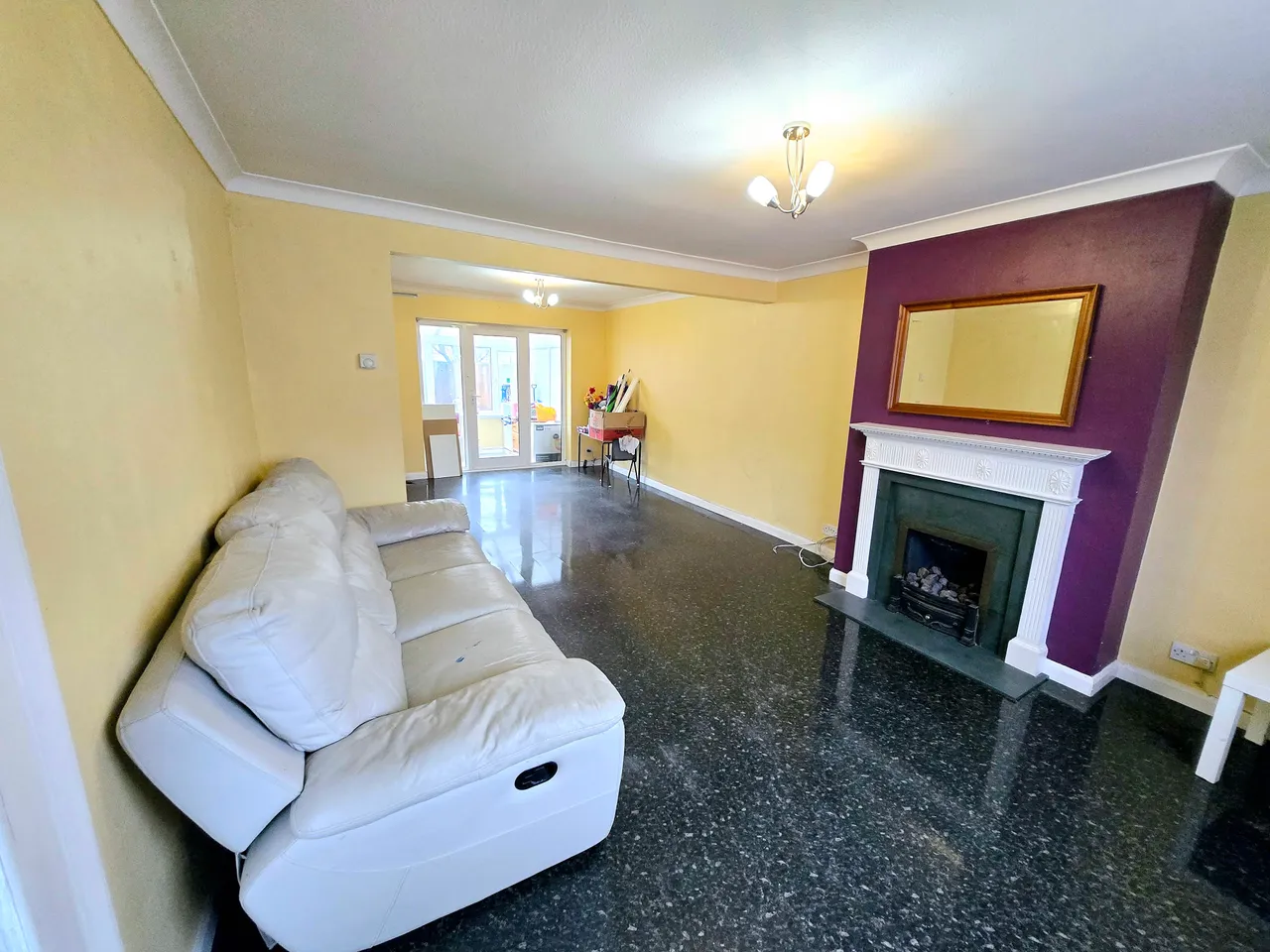 3 bed house to rent, Canford Avenue, Northolt, UB5