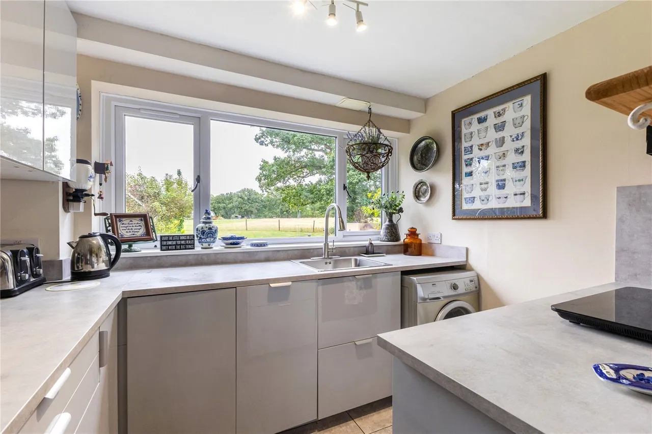 Stall House Lane, North Heath, RH20, photo 15