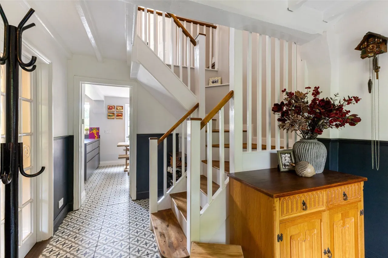Stall House Lane, North Heath, RH20, photo 4