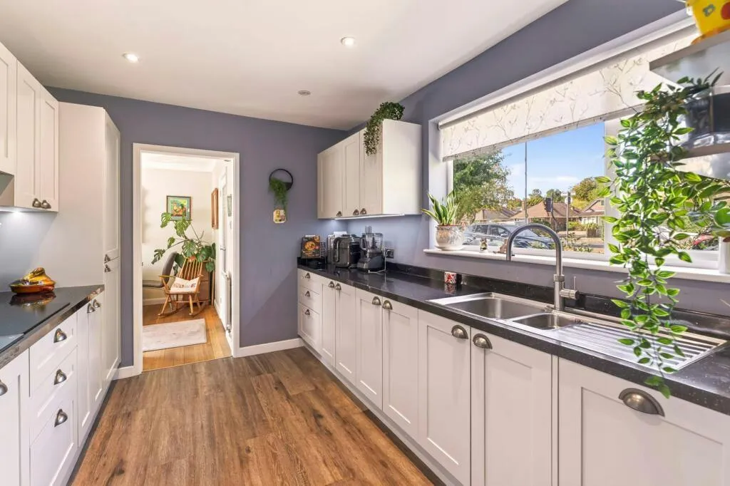 Findon Road, Worthing, BN14, photo 4