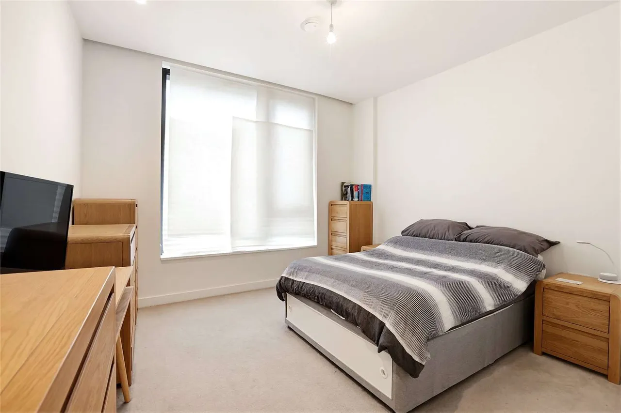Wood Crescent, London, W12 7GP, photo 8