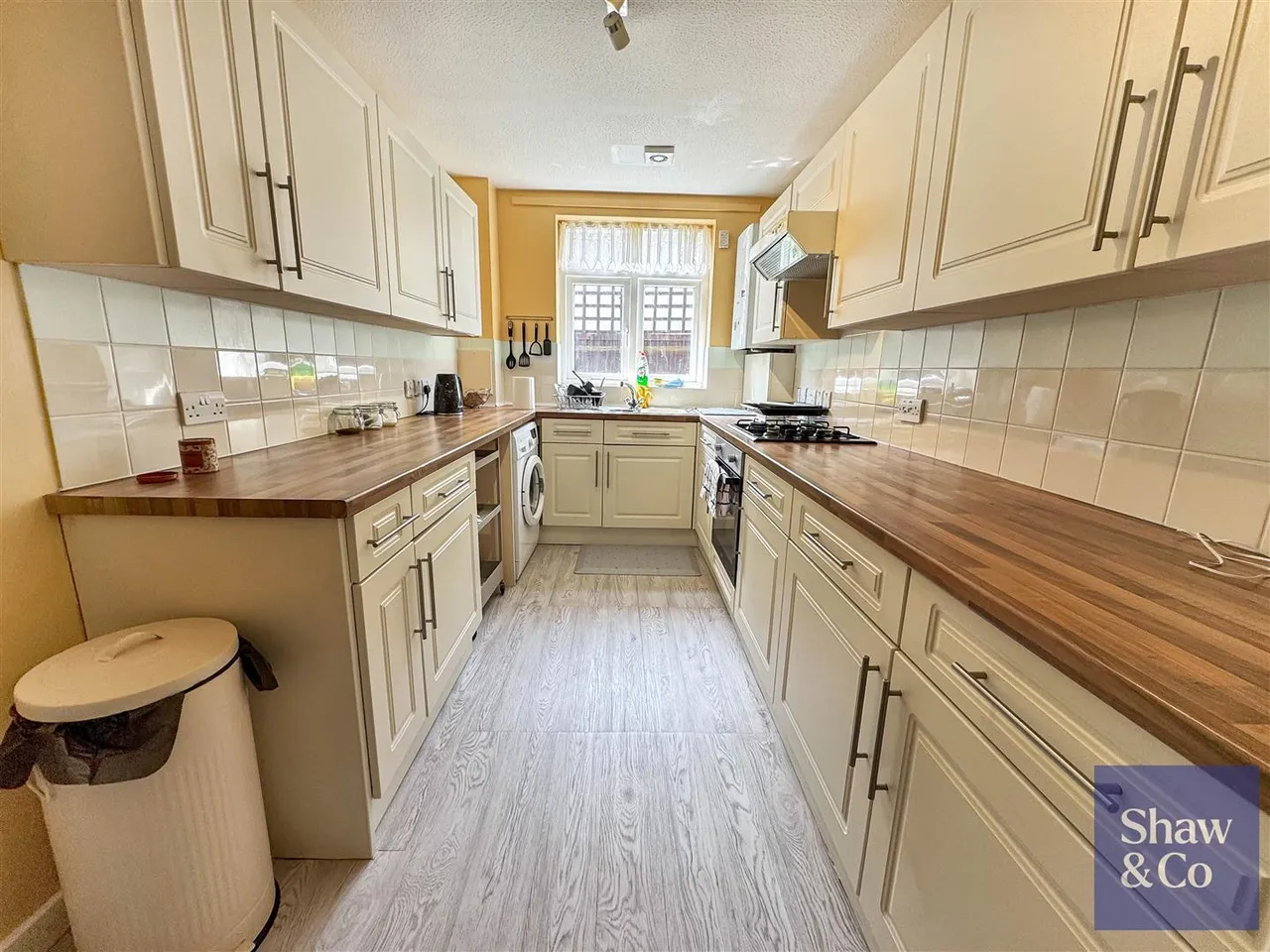 Staines Road, Hounslow, photo 4