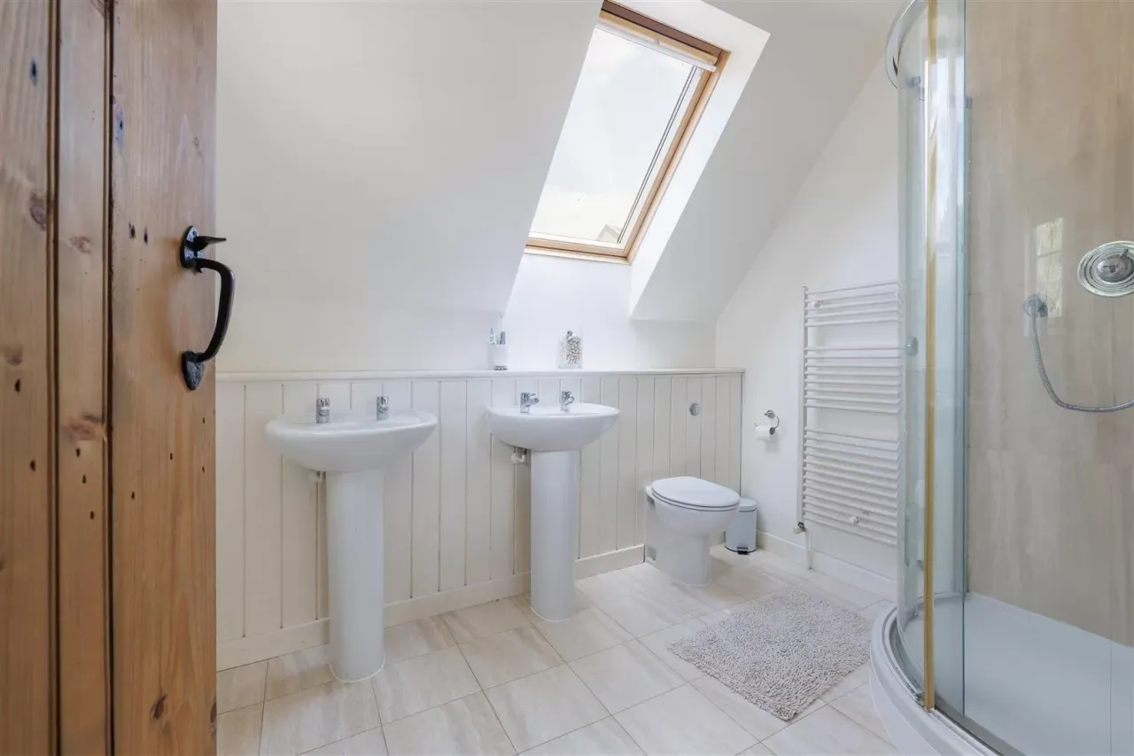 Ringsfield Road, Beccles, NR34, photo 23