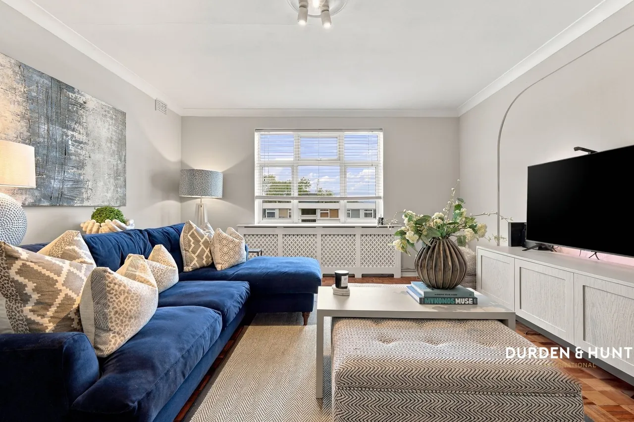 Palmerston Road, Buckhurst Hill, IG9, photo 3