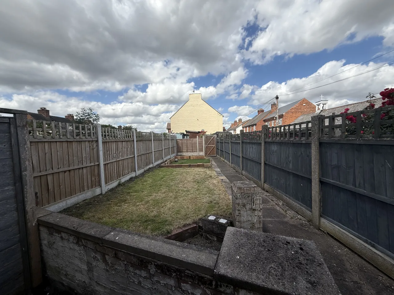 Cockspur Street, Birchmoor, photo 2