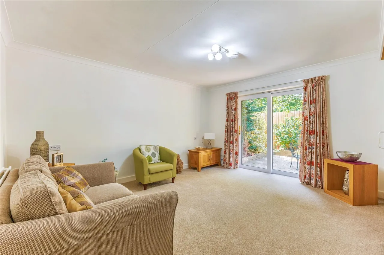 Knights Lane, Tiddington, photo 5
