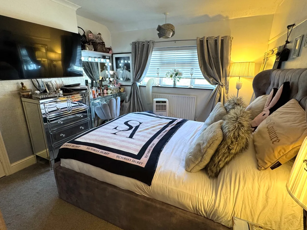 Knights Close, Surrey Egham, TW20, photo 8