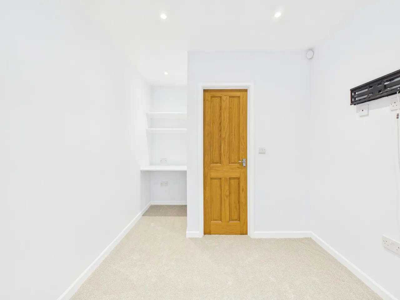Maliston Road, Warrington, WA5, photo 3