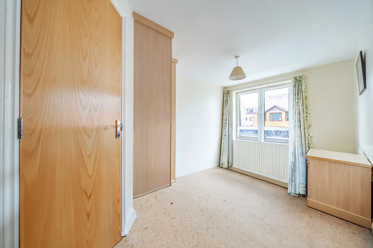 Old Dairy Close, Fleet, GU51, photo 9