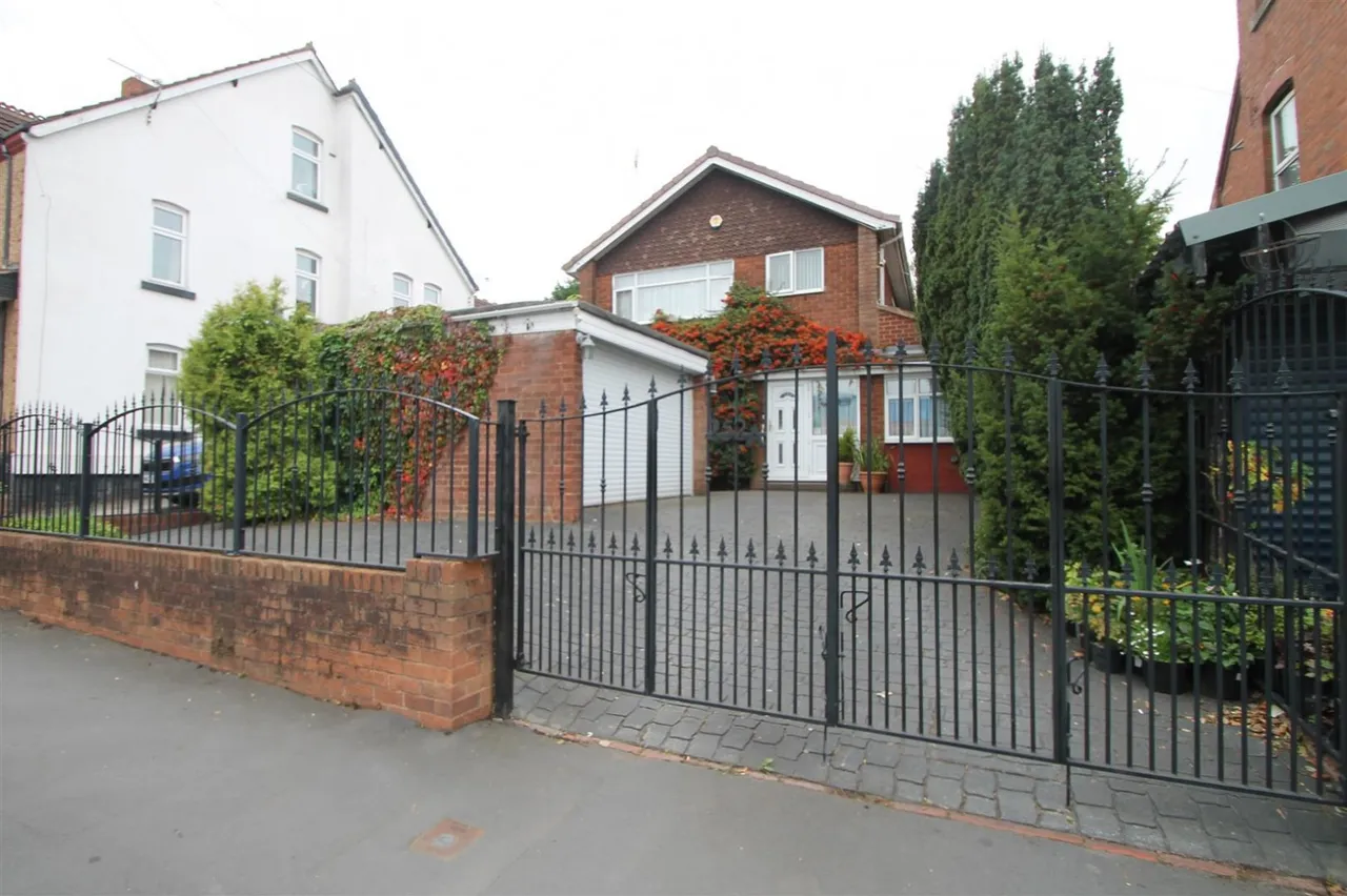 Long Lane, Halesowen, photo 24