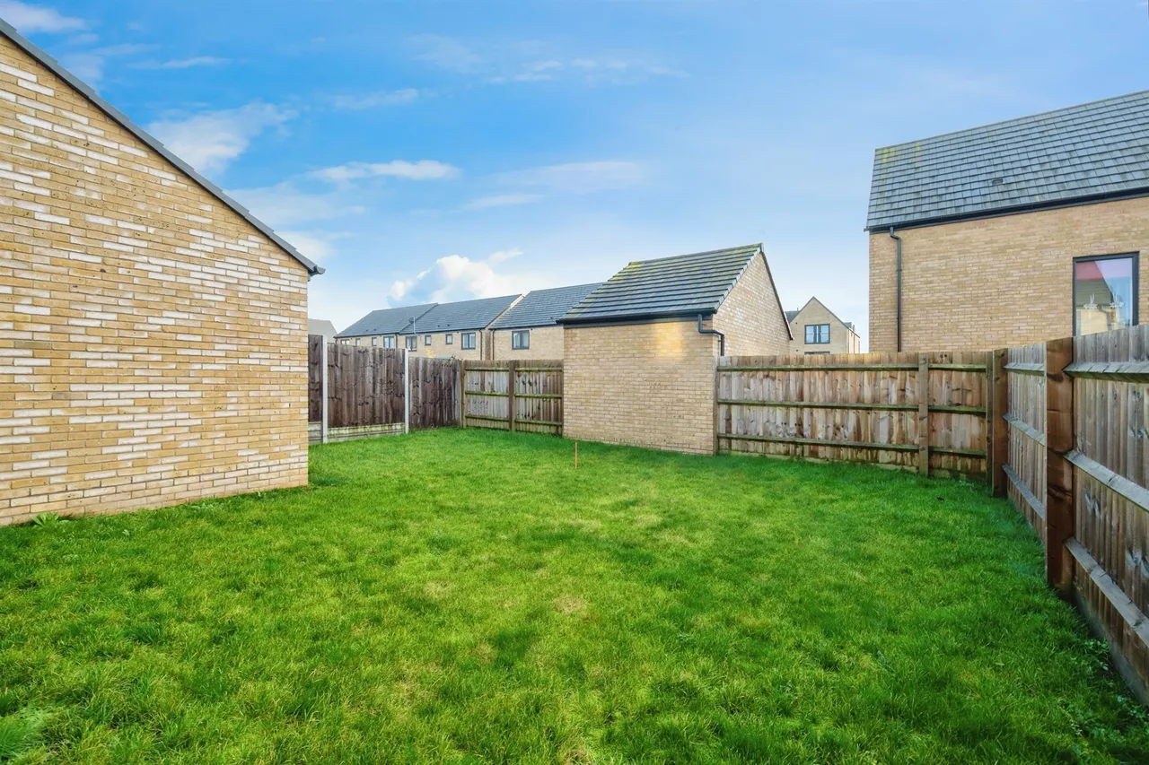 Rusling Way, Stevenage, photo 9