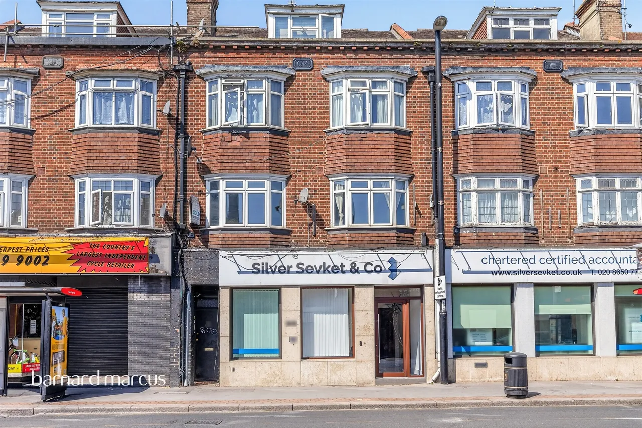 2 bed flat for sale — Brighton Road, South Croydon