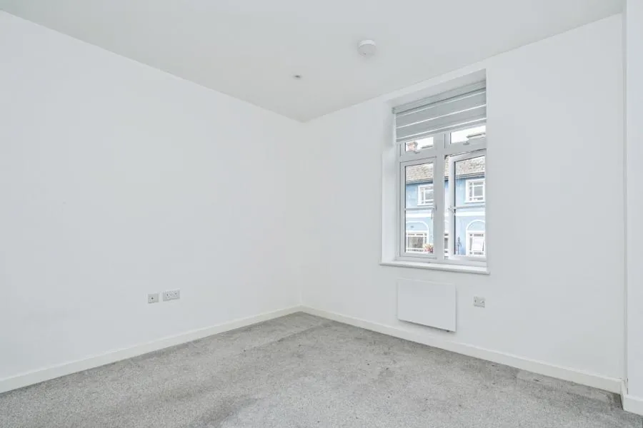 Cambridge Court, Camberley, GU15, photo 12