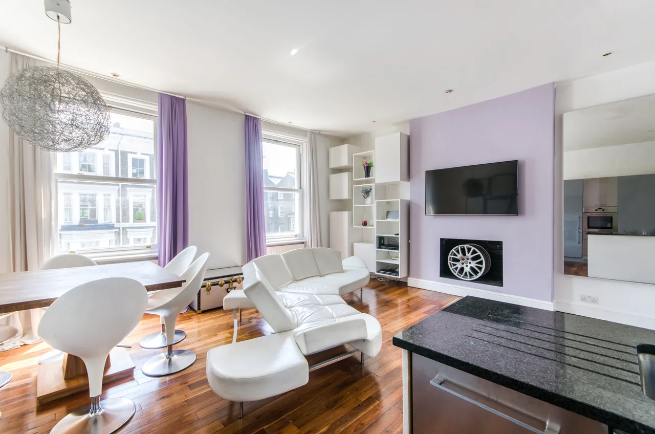 1 bed flat to rent — Second Floor, 78 Cathcart Road, London