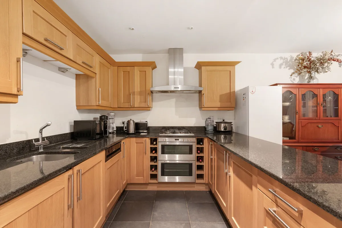 Oakington Close, Sunbury-on-thames, TW16, photo 6