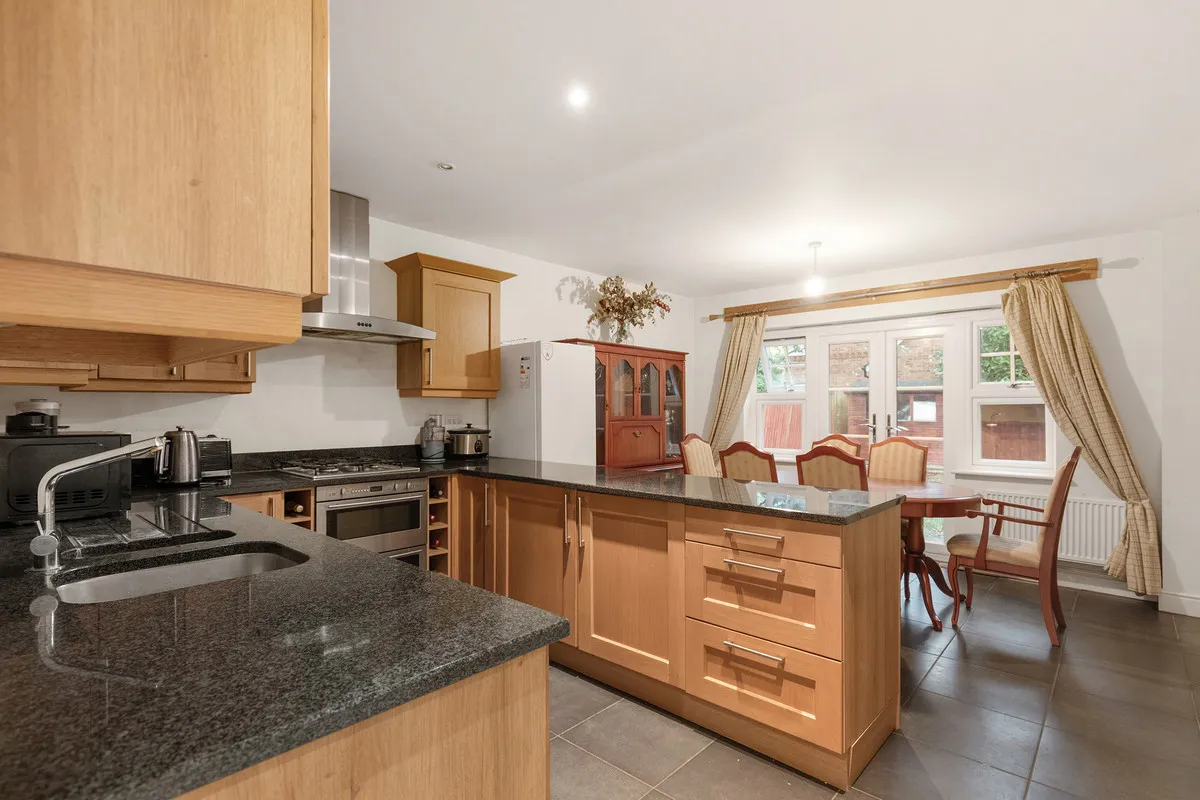 Oakington Close, Sunbury-on-thames, TW16, photo 7
