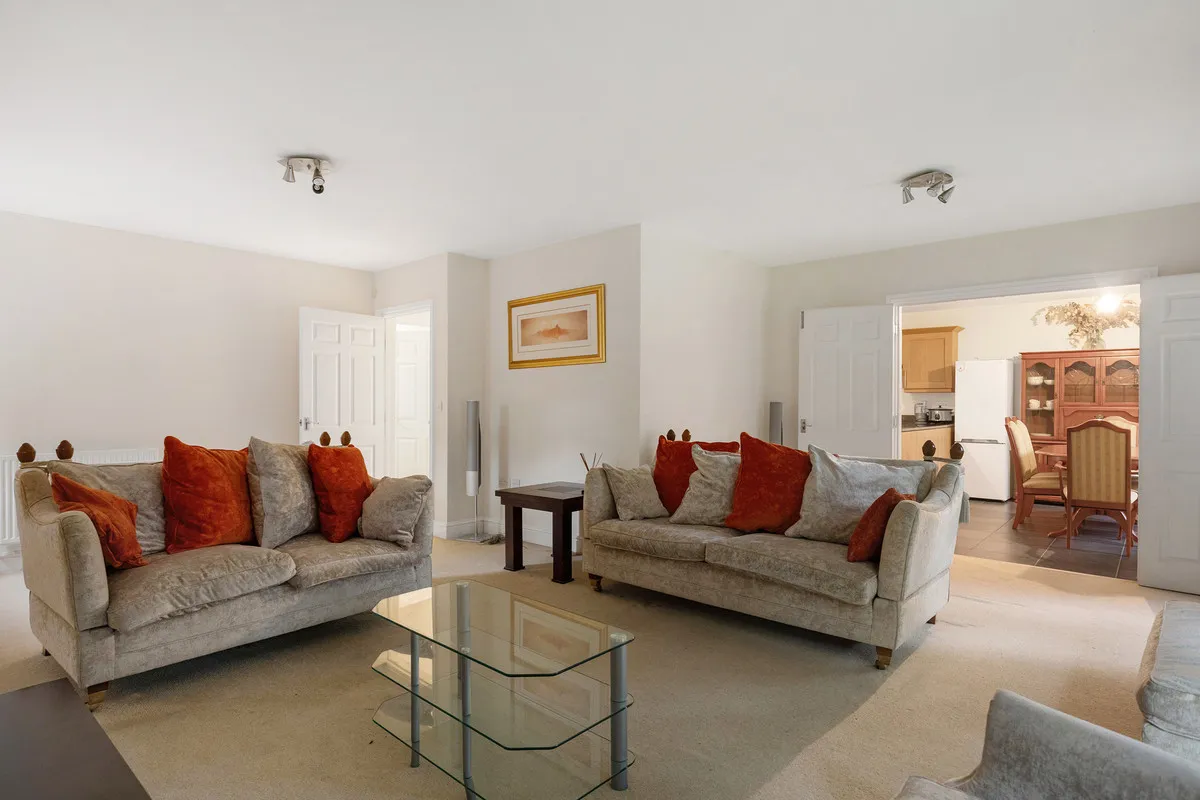 Oakington Close, Sunbury-on-thames, TW16, photo 5