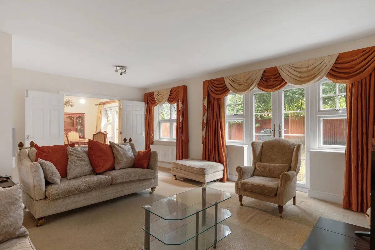 Oakington Close, Sunbury-on-thames, TW16, photo 4