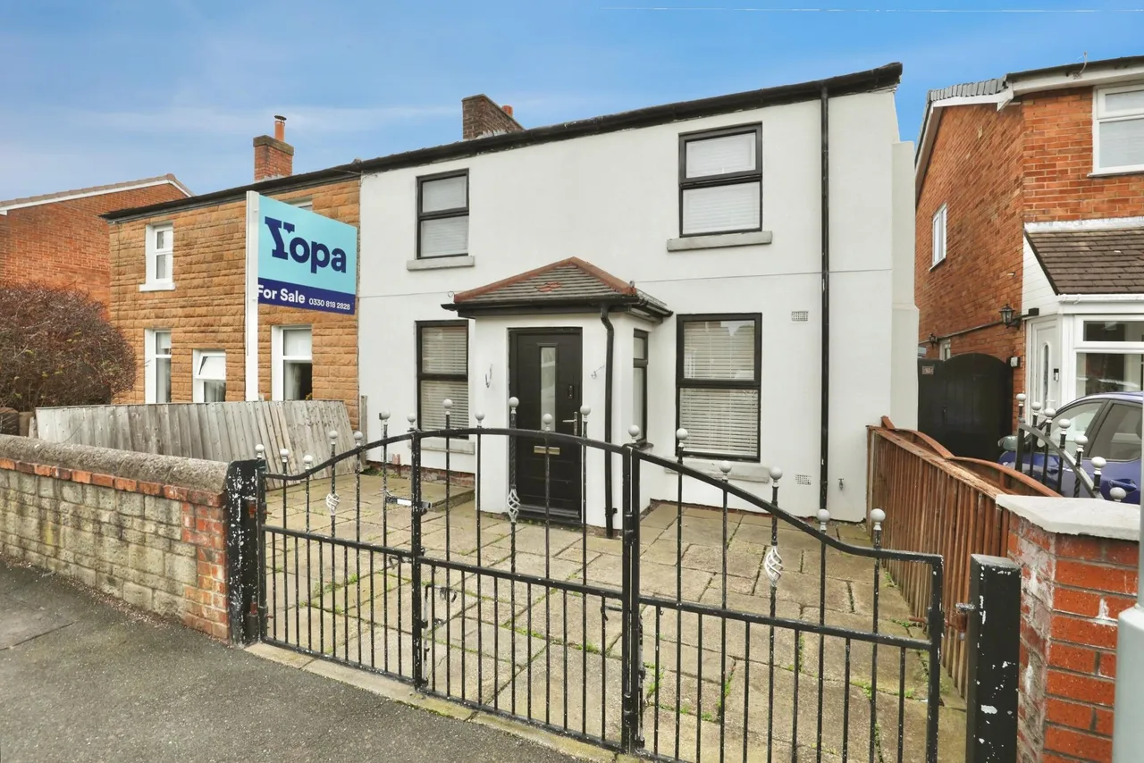 Holt Lane, Prescot, L35, photo 20
