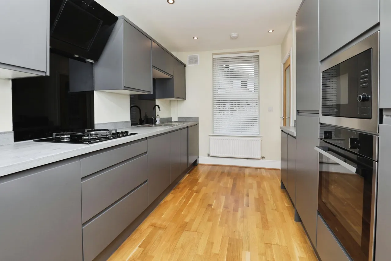 Holt Lane, Prescot, L35, photo 9