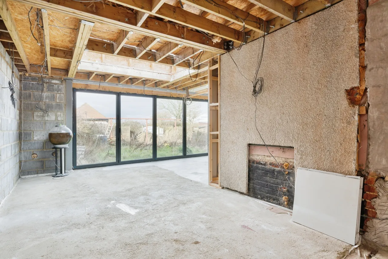 Vicarage Road, Deopham, Wymondham, Norfolk, NR18, photo 11