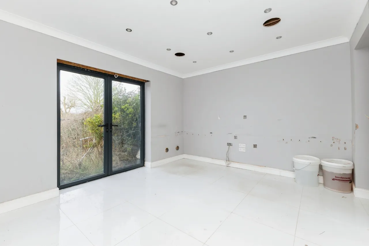 Vicarage Road, Deopham, Wymondham, Norfolk, NR18, photo 10