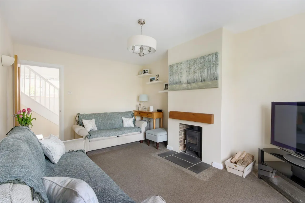 Scabharbour Road, Weald, photo 10