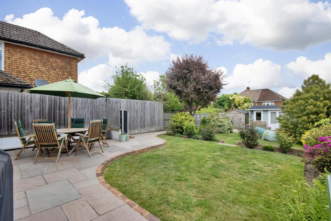 Scabharbour Road, Weald, photo 19