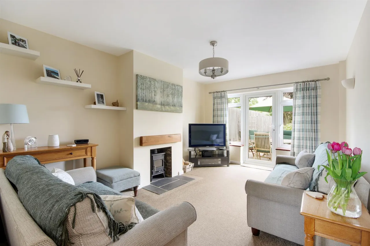 Scabharbour Road, Weald, photo 2
